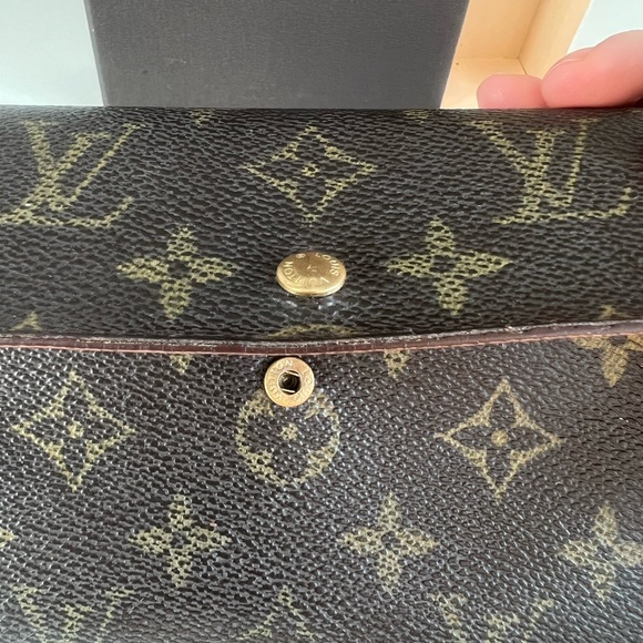 Louis Vuitton International wallet - Picture 5 of 6